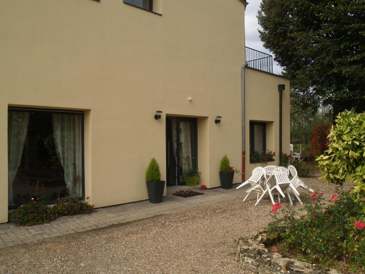 Les Jardins De La Grange Rezonville Exterior foto